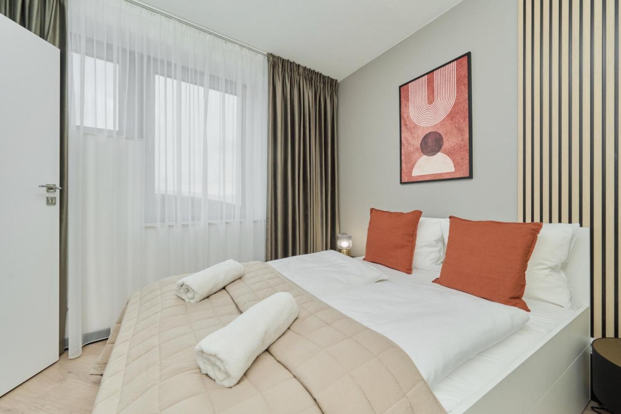 Wroclavia Apartments Dyrekcyjna By Noclegi Renters Wroclaw Dış mekan fotoğraf