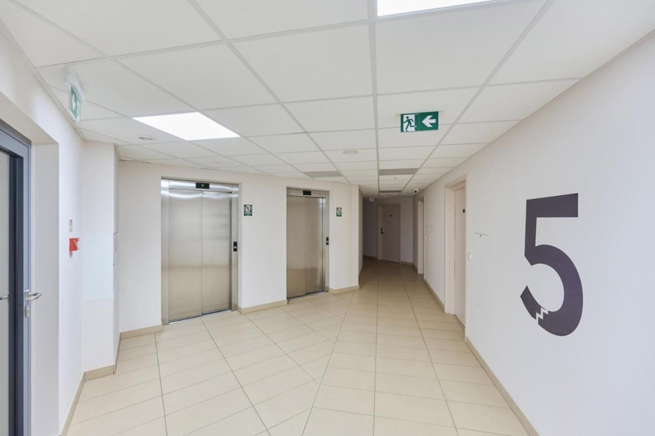 Wroclavia Apartments Dyrekcyjna By Noclegi Renters Wroclaw Dış mekan fotoğraf
