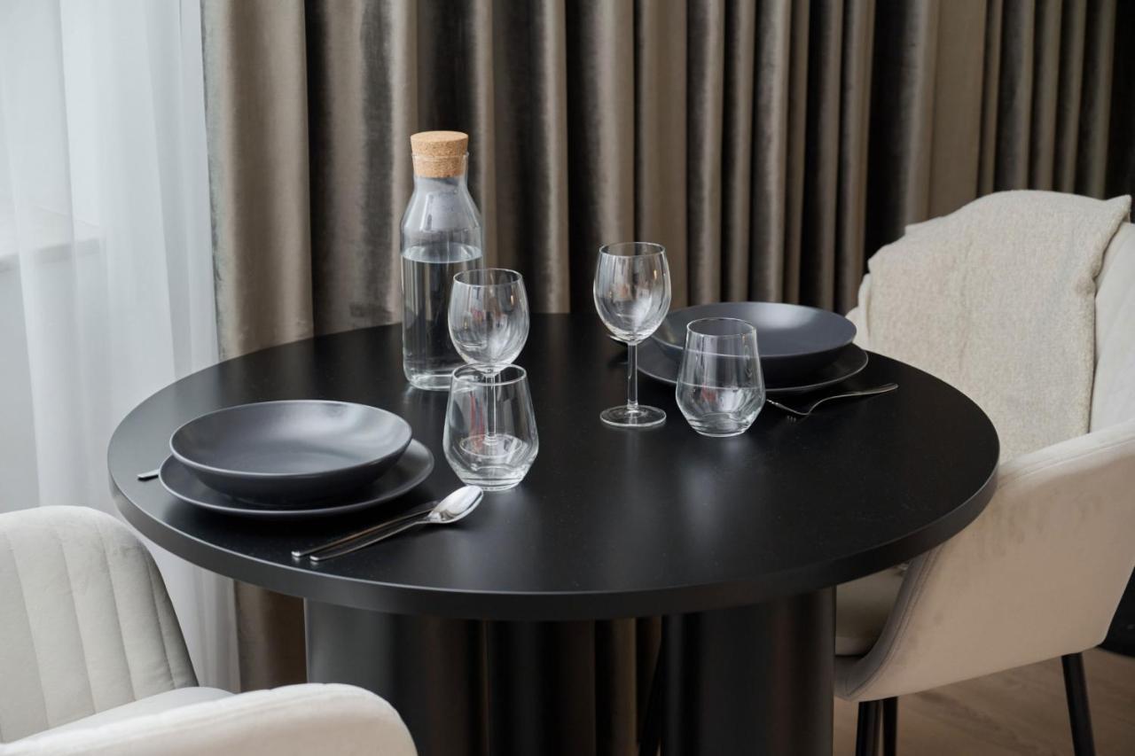 Wroclavia Apartments Dyrekcyjna By Noclegi Renters Wroclaw Dış mekan fotoğraf